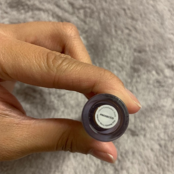 New! The Beauty Crop Liquid Eyeshadow Duo - Picture 4 of 5